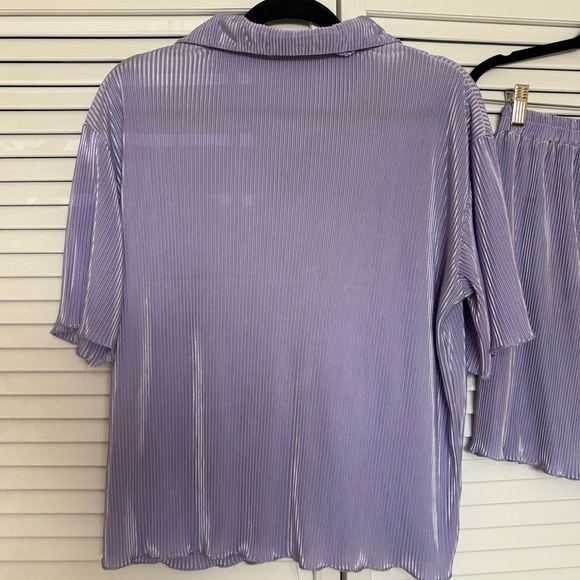 Purple Pleated Shirt and Shorts Set - Picture 7 of 7